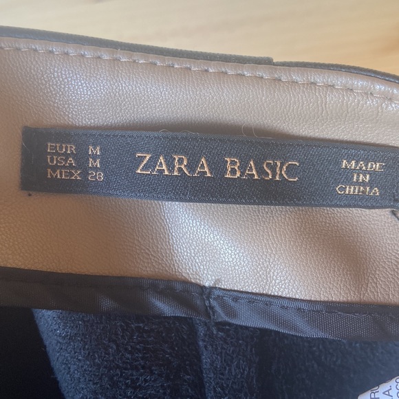 Zara Faux Leather Skirt - Picture 4 of 4